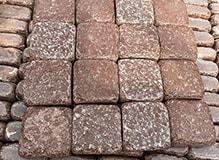 Лемезит-брусчатка-галтованная, цвет-бордо, фото Купить Лемезит-брусчатка-галтованная, цвет-бордо в Тихвине